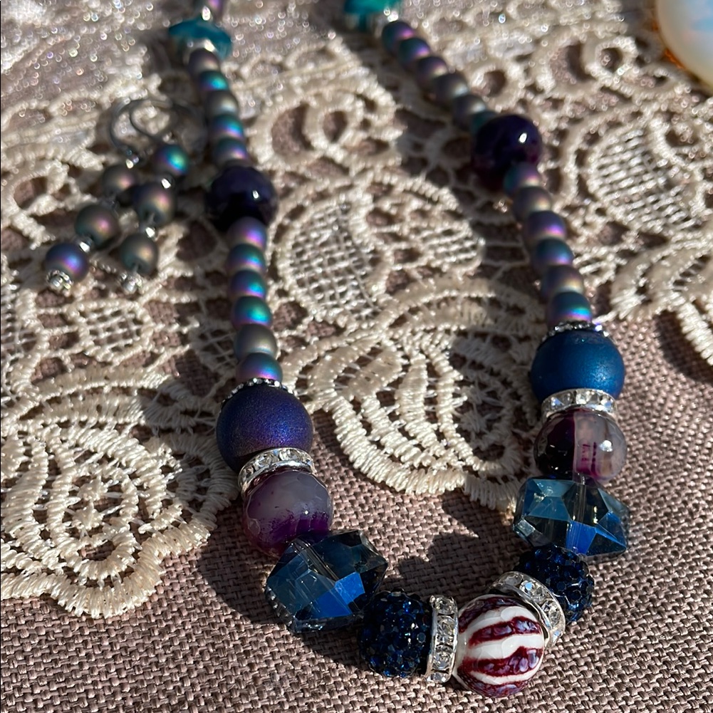 Druzy Quartz Blue And Purple Beaded Necklace With Intricate Design